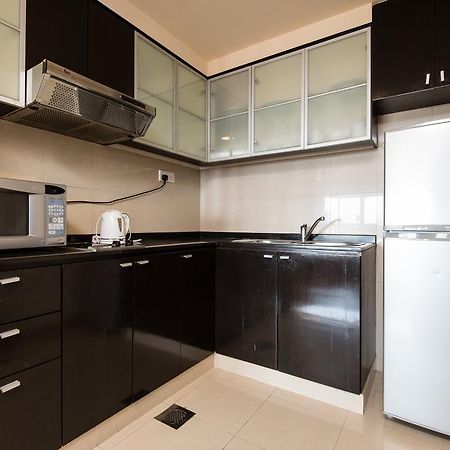 New Town Resort Suites At Pyramid Tower Субанг-Джая Экстерьер фото